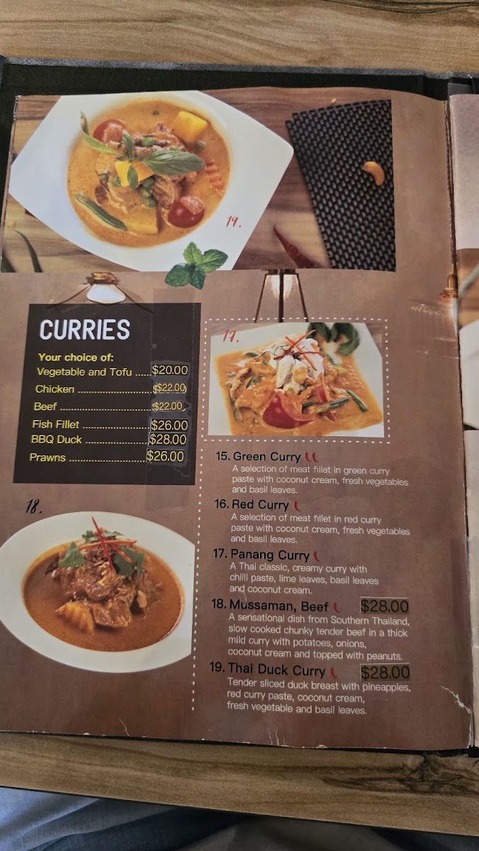 Smile Elephant Thai Restaurant Photos 2